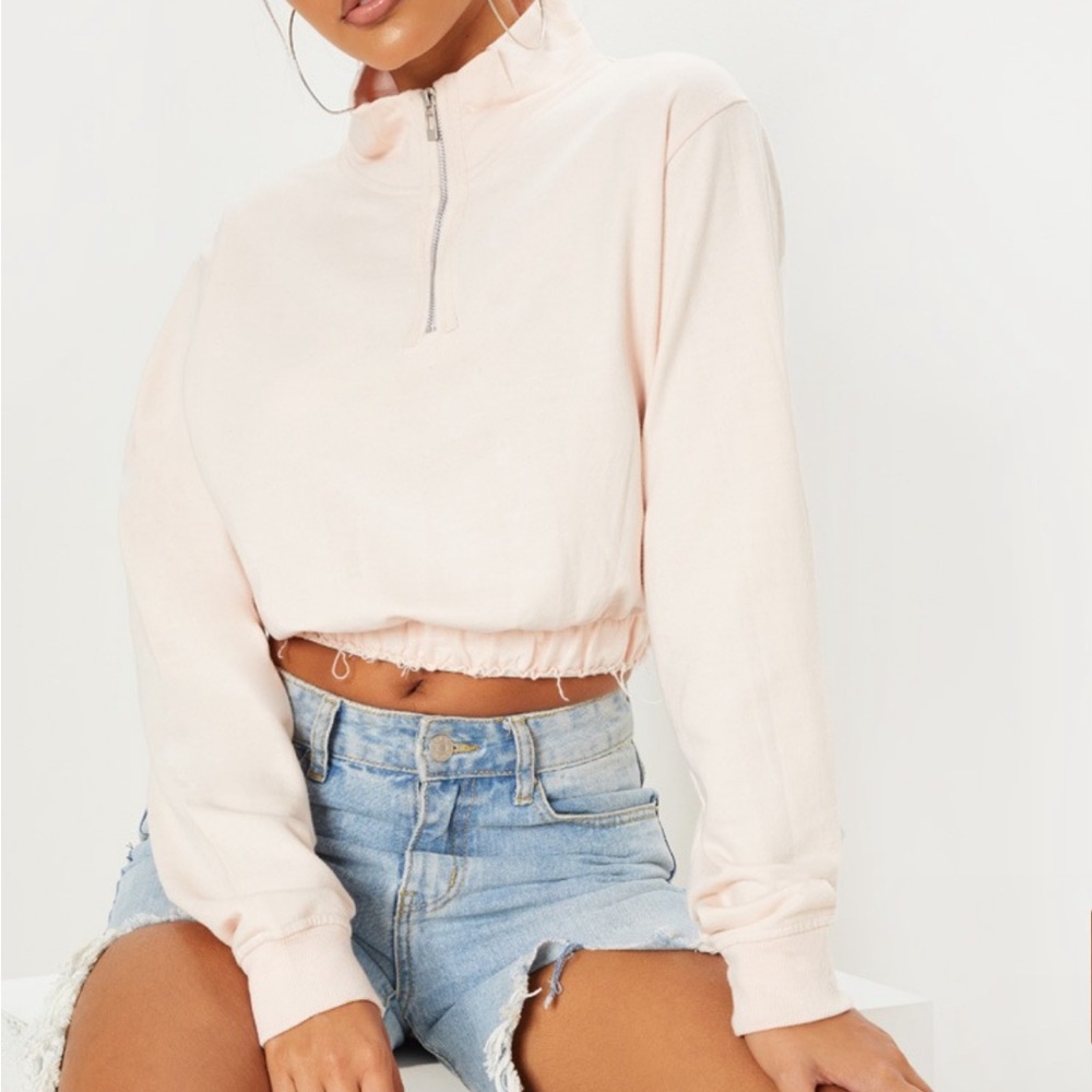 PRETTYLITTLETHING Pink Zip-up sweater